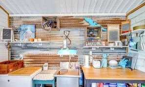 Apartment (0 Bedroom) | Bahagian dalam