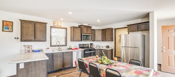 Dog-friendly Miller Hunting Retreat!