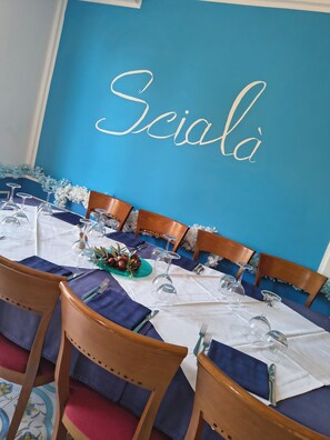 Dobbeltrom – classic, delvis sjøutsikt | Oppholdsområde