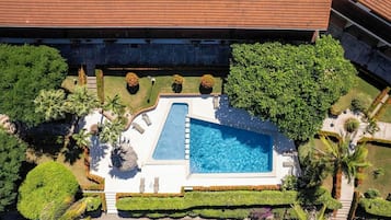 Cảnh từ trên cao