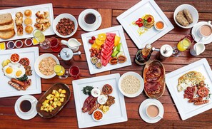 Petit déjeuner continental compris tous les jours