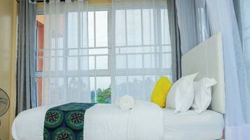 Free WiFi, bed sheets