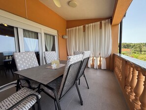 Apartment, 2 Bedrooms, Smoking, Balcony | Balcony - Two-bedroom Apartment With Sea View Artmare (Preko)