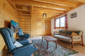 Télévision, cheminée