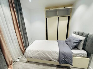 Apartment, 3 Bedrooms, Balcony, City View - Stunning Penthouse With Sea, Mountain & City Views Central Kobuleti This Elegant (Kobuleti)