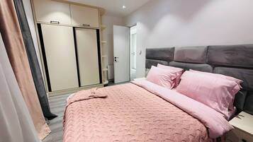 Apartment, 3 Schlafzimmer, Balkon, Stadtblick | 3 Schlafzimmer