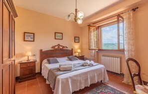 3 Schlafzimmer, Reisekinderbett, kostenloses WLAN
