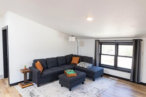 Smart TV, fireplace, video games, stereo