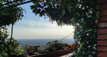 Villa with breathtaking views - 2km from Tivoli