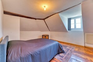 2 bedrooms, iron/ironing board, WiFi, bed sheets - Michael : beau *F3* La Bouille (La Bouille)