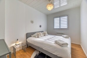 4 bedrooms, iron/ironing board, travel crib, WiFi