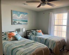 2 chambres, accès au Wi-Fi (inclus), literie fournie