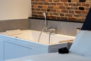 Articles de toilette gratuits, serviettes fournies