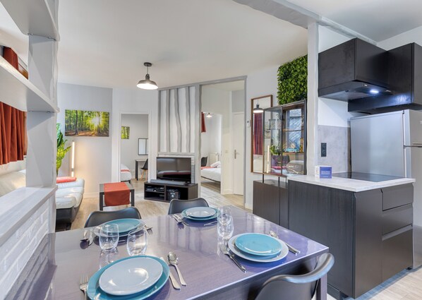 Dining - Bezuel, votre F3 avec parking en centre ville (Rouen)