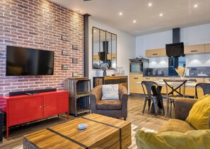 Televisio, työhuone