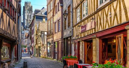 Loulou, maison de ville sur 4 niveaux au coeur de ville