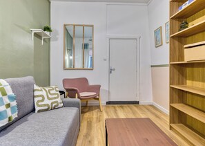 TV - Loulou, maison de ville sur 4 niveaux au coeur de ville (Rouen)