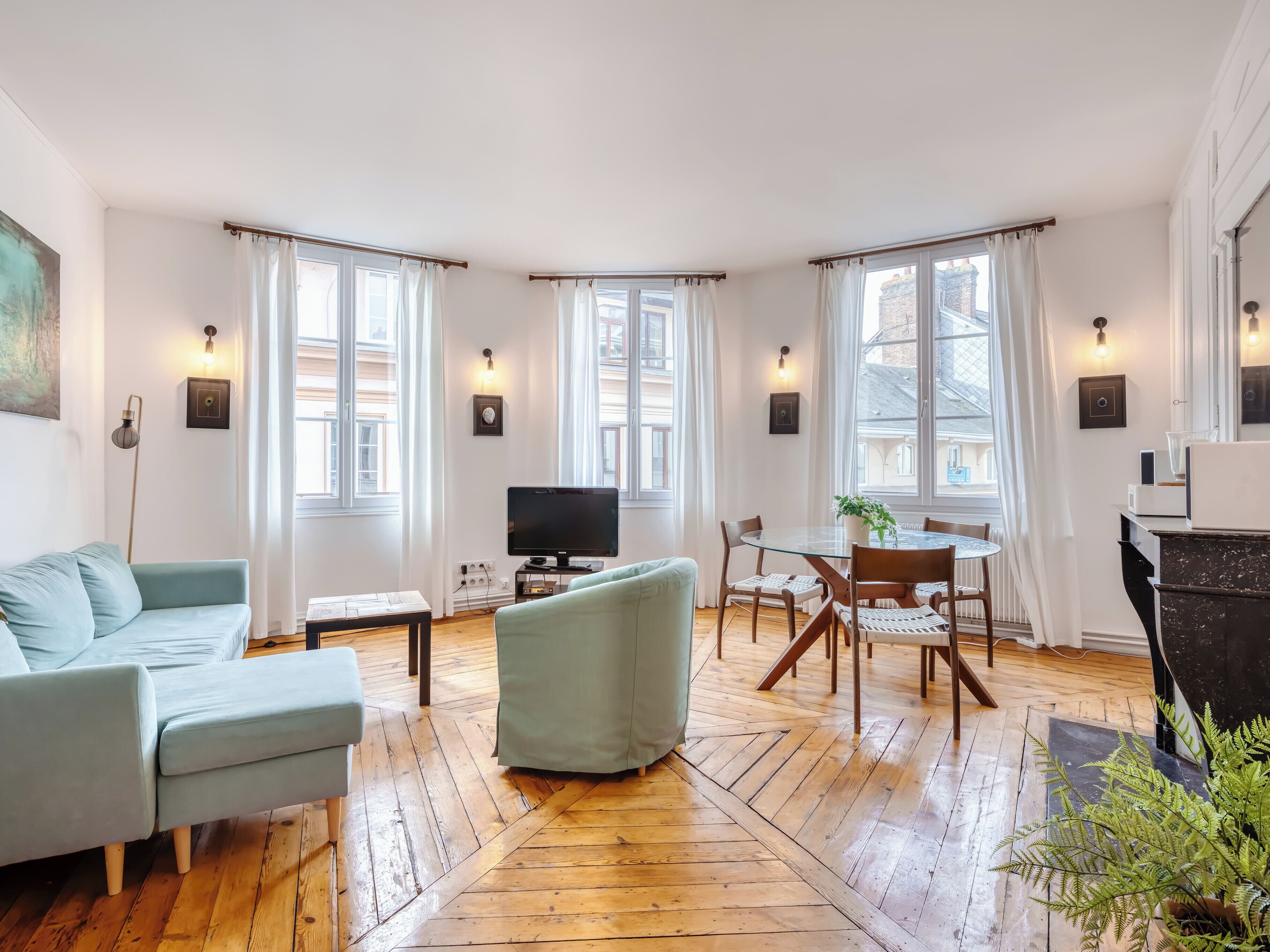 电视、立体声音响