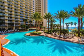 Piscine couverte, piscine chauffée