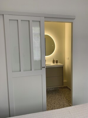 2 chambres, fer et planche à repasser, Wi-Fi