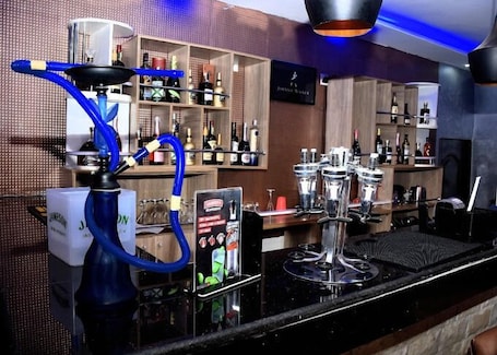 Bar (en la propiedad)