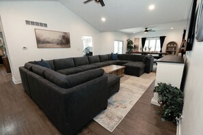 Fireplace - Family Farmhouse (Sheridan)