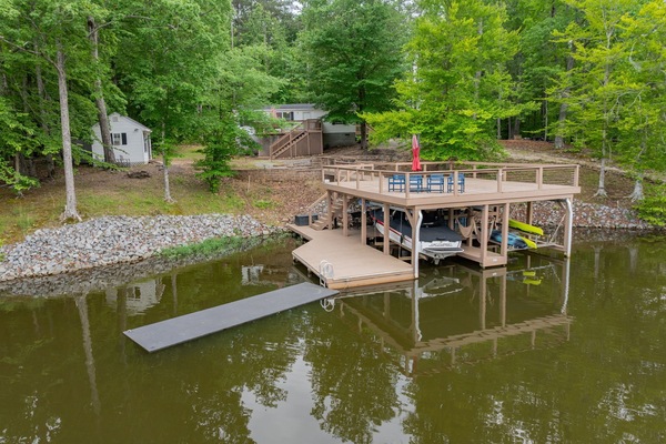 Great times at Lake Gaston enjoying the deck, firepit and dock!