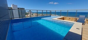 Apartemen | Kolam renang | Kolam renang outdoor