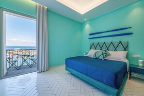 1 bedroom, WiFi, bed sheets - Blasi Sea View - apartment with private sea view balcony (Sorrento)