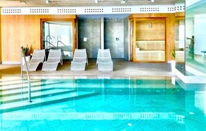 Pool - Apartment Sleeps 4 With Gym & Spa (Benalmádena)