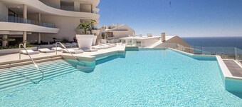 Sunny Costa del Sol Apartment Retreat