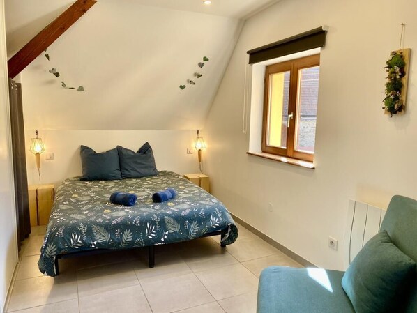 1 bedroom, desk, iron/ironing board, travel cot