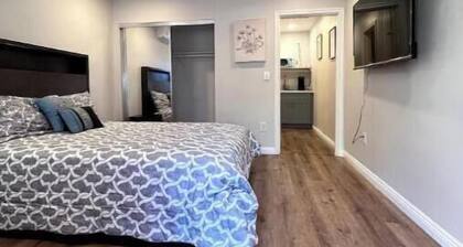 New Renovated Cozy Studio New Funiture & Appliance