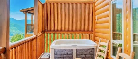 Baignoire à remous extérieure