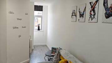 Apartment | Living area