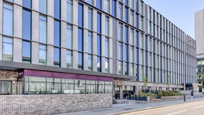 Exterior - Premier Inn London Paddington - Paddington Station (London)