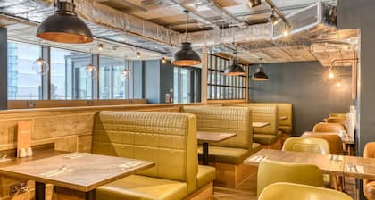 Premier Inn London Paddington - Paddington Station