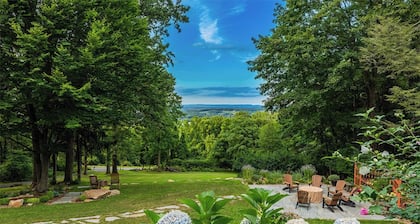 The South Mountain Inn