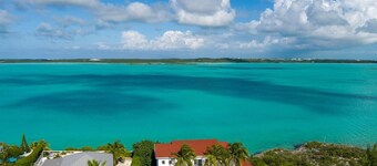 STUNNING 4 BEDROOM VILLA AT CHALK SOUND!