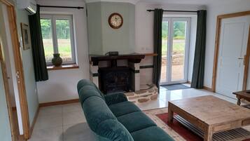 Smart-tv en een open haard