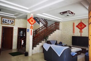Unclassified image, 4 of 7, button - Haozailai Hotel (Yushan)