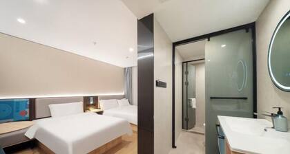 yun jing Hotel (Shanghai Songjiang University Town)