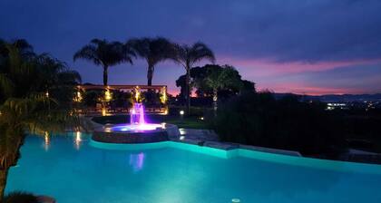 AVALON COUNTRY CLUB APARTMENT, SANTA ANA, COSTA RICA.