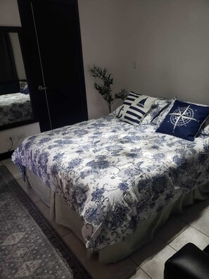 1 bedroom, desk, iron/ironing board, free WiFi - Apartment Costa Rica Santa Ana Avalon Country club Fully furnished apartment. (Río Oro)