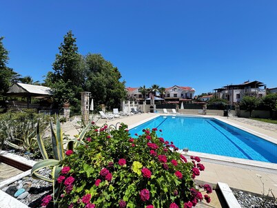 Konak Apartment No:3 2-bedroom apartment with Shared Pool