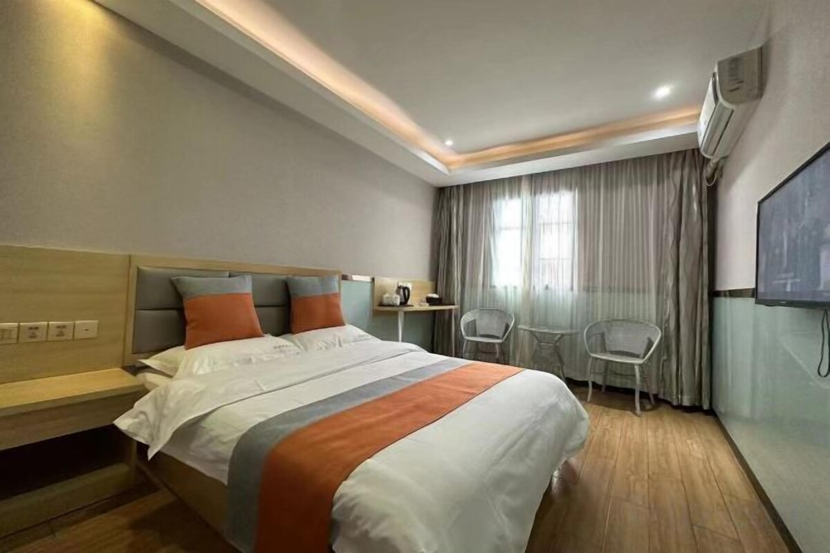 Business Family Room