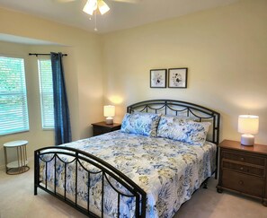 2 habitaciones, tabla de planchar con plancha, wifi y ropa de cama 