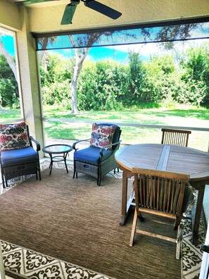 Outdoor dining