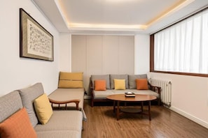 Room - Beijing Spring Hotel (Beijing)