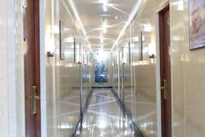 Unclassified image, 2 of 28, button - Beijing Spring Hotel (Beijing)